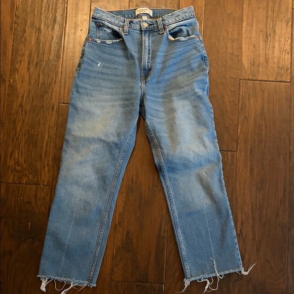 Abercrombie & Fitch Denim - Abercrombie & Fitch Light Blue Cropped Straight Jeans